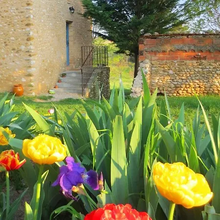 Holiday home Maison De 2 Chambres A En Provence Avec Jardin Amenage Et Wifi