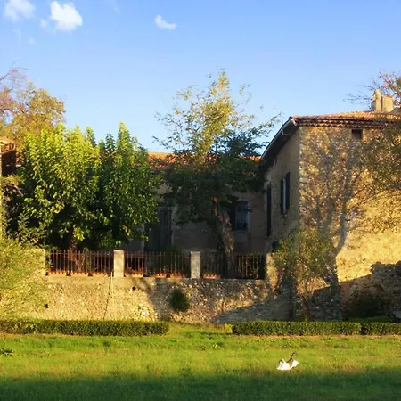 Holiday home Maison De 2 Chambres A En Provence Avec Jardin Amenage Et Wifi